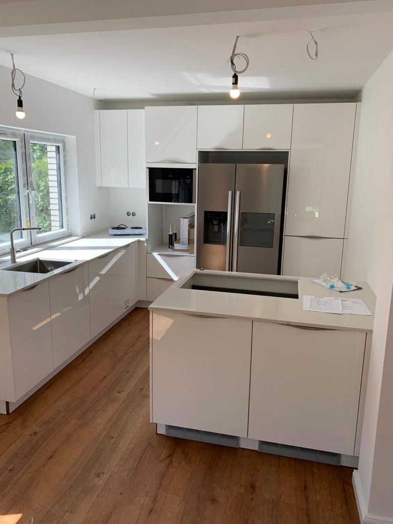 Eine offene K&uuml;che verleiht Gro&szlig;z&uuml;gigkeit