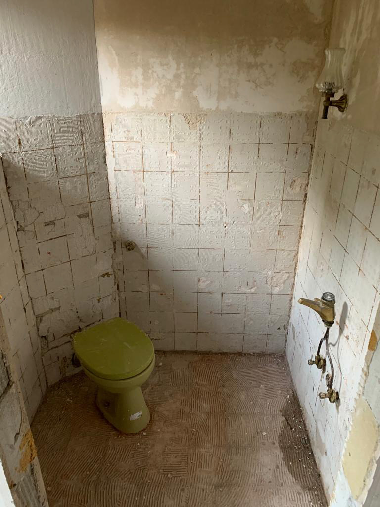 Das entkernte Gäste-WC